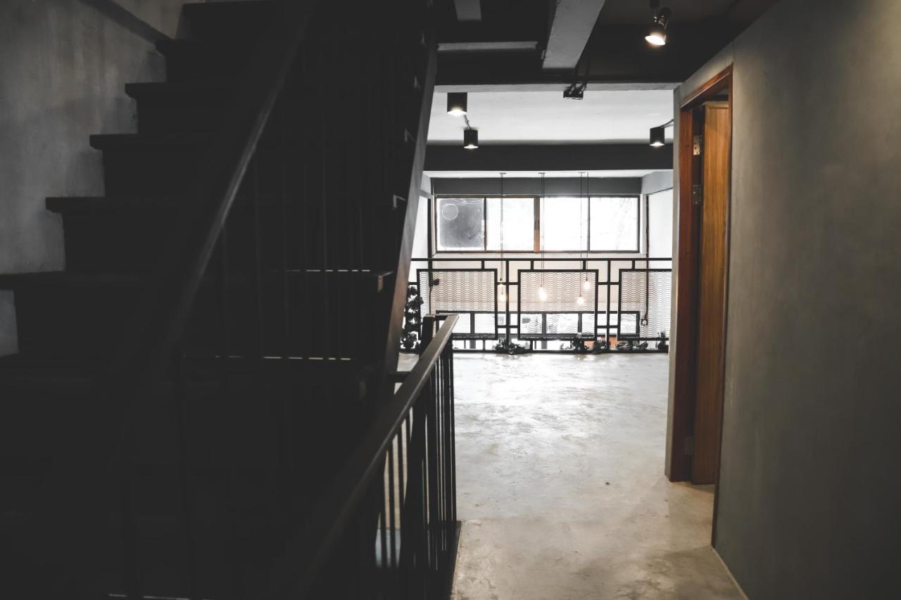 The Cube Hostel Khaosan Bangkok Bagian luar foto
